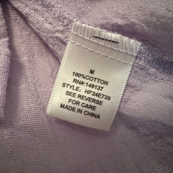 Women’s Hyfve Light Purple Button Down, size Medium - Picture 4 of 7